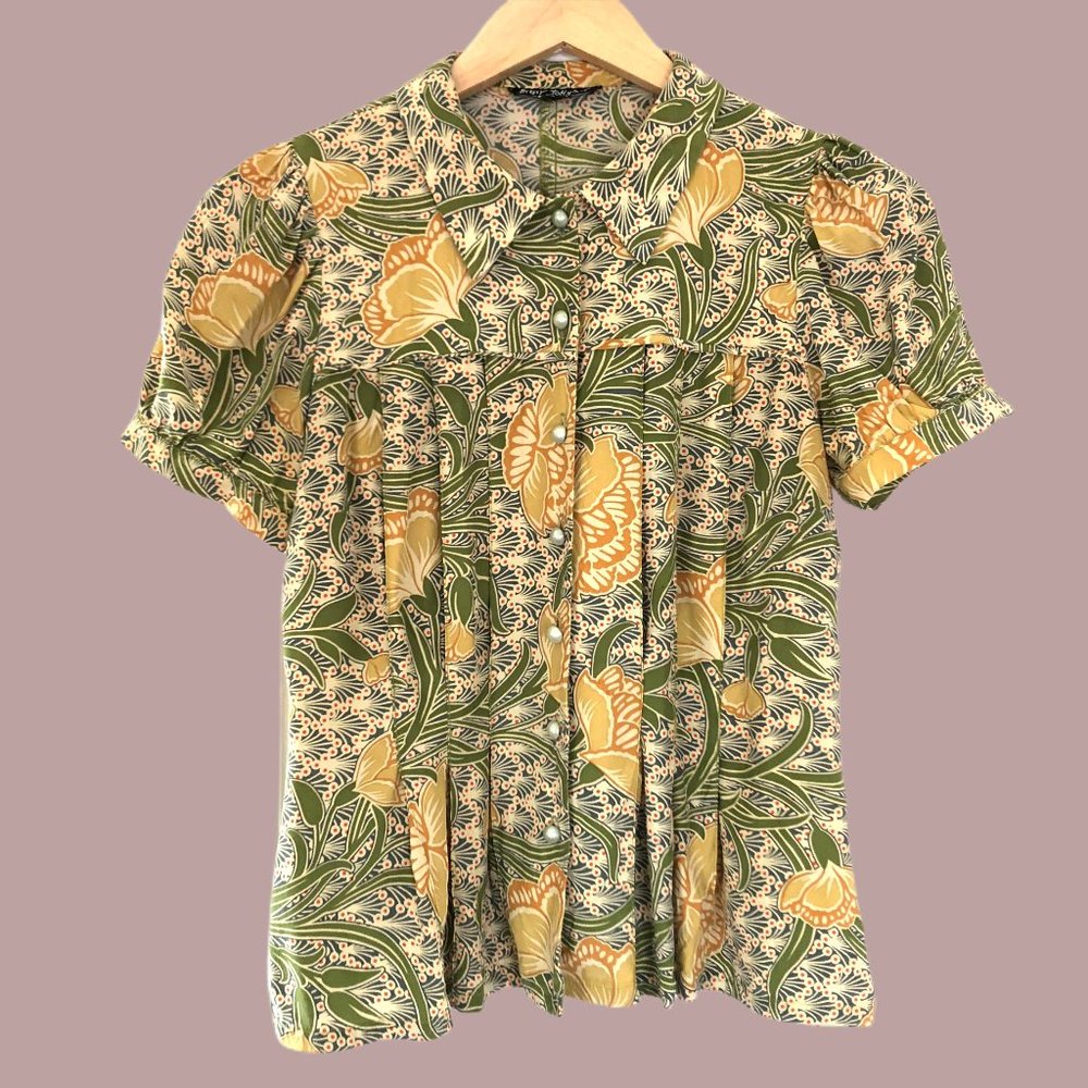 Betsey Johnson Green Print Button Blouse